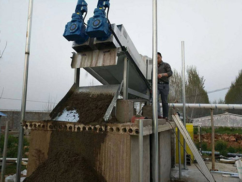 鐵嶺車載疊螺式污泥脫水機(jī)
